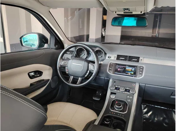 Car image 24
