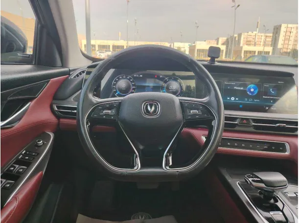 Car image 21