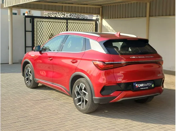 Car image 7