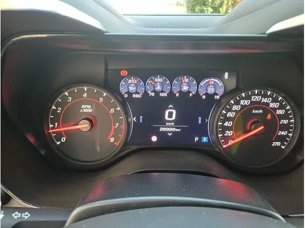 Car image 18