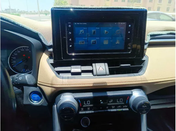 Car image 20