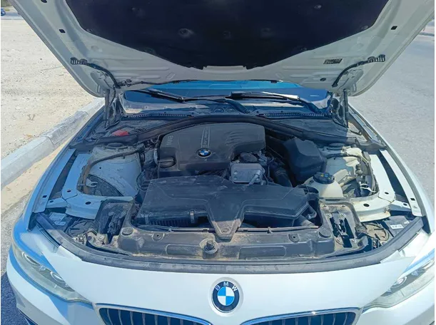 Car image 36