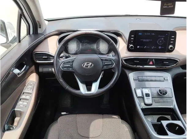 Car image 23