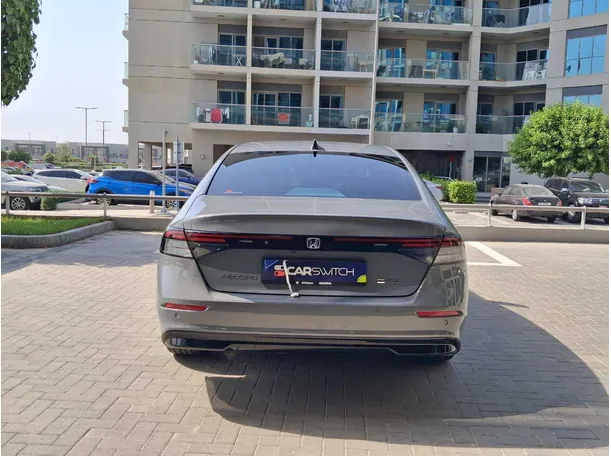 Car image 6