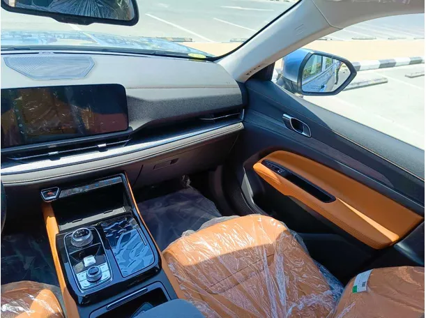 Car image 21