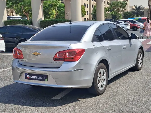 Car image 5