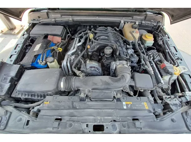 Car image 20