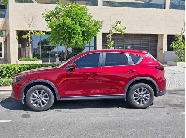 Car image 8