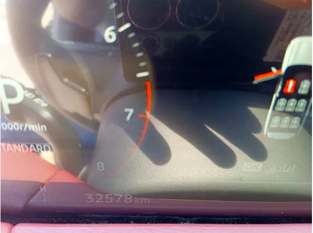 Car image 31