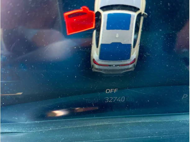 Car image 34