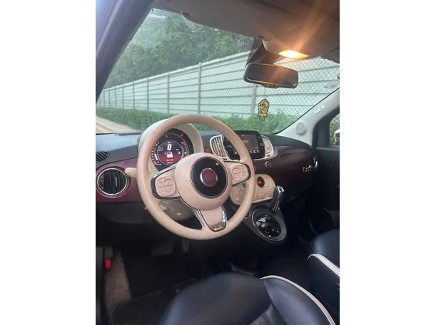 Car image 16