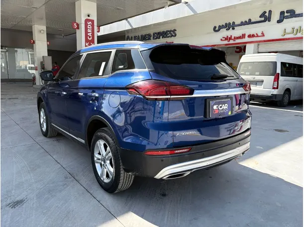 Car image 7