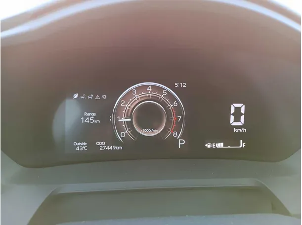 Car image 18