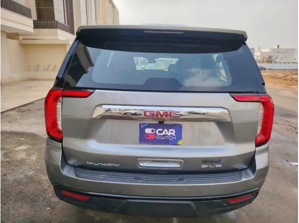 Car image 6