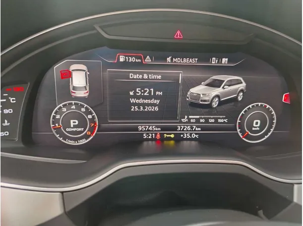 Car image 27