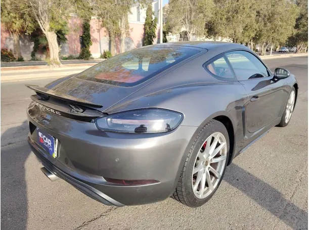 Car image 31
