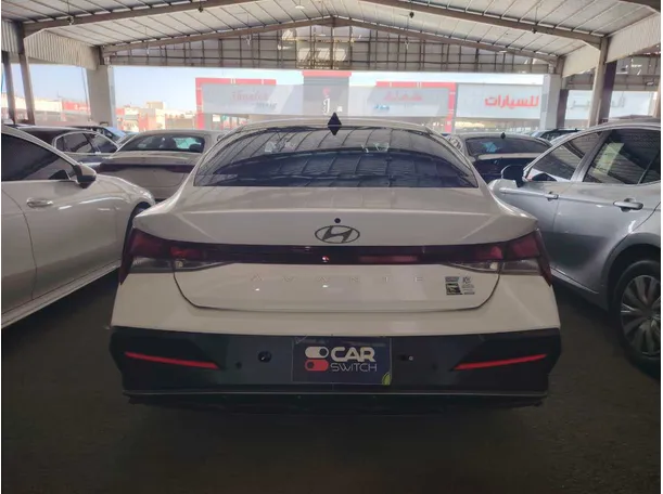 Car image 6