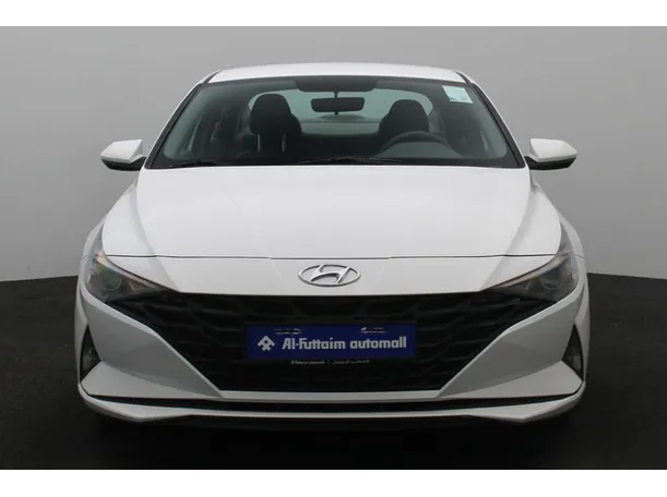 Car image 11