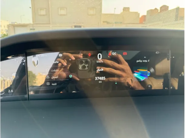 Car image 22