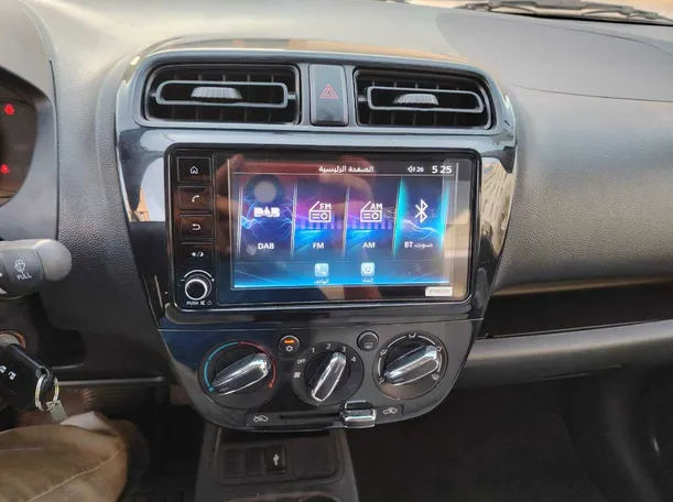 Car image 27