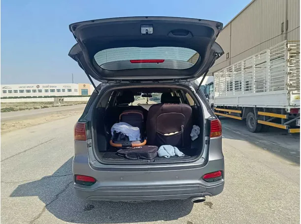 Car image 28