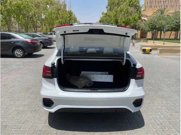 Car image 21