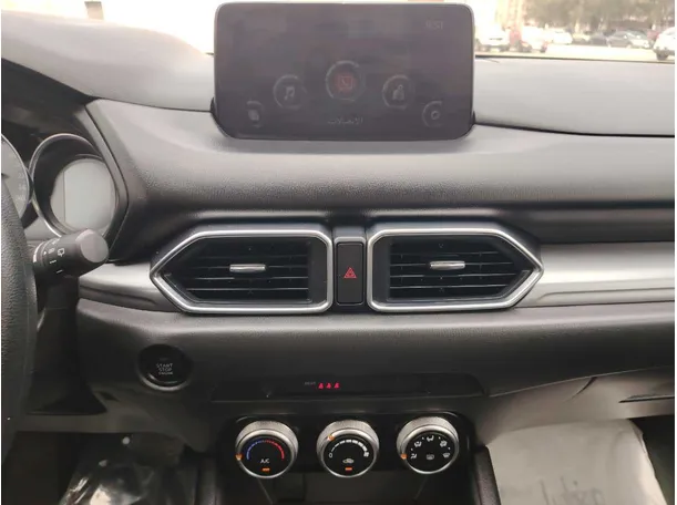 Car image 21