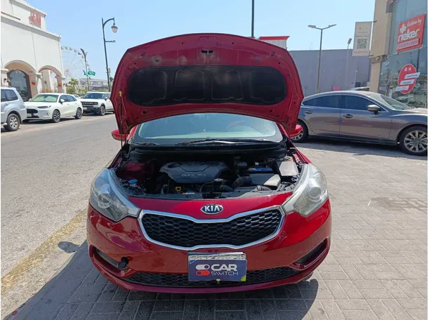 Car image 27