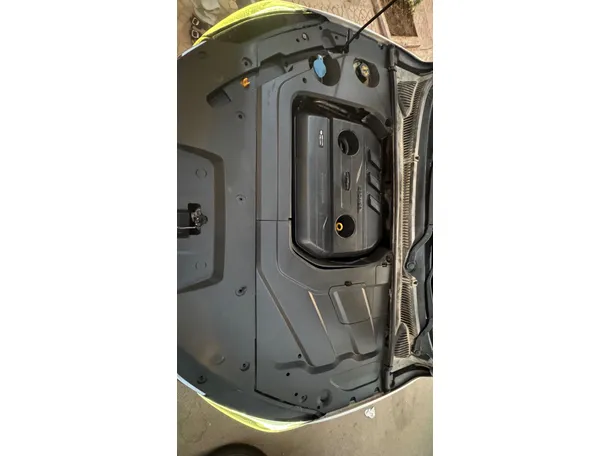 Car image 25