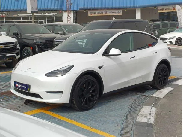 2022 تسلا موديل Y في الإمارات