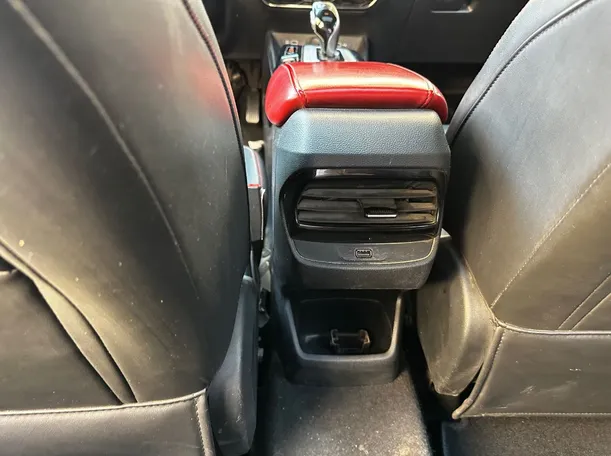 Car image 22