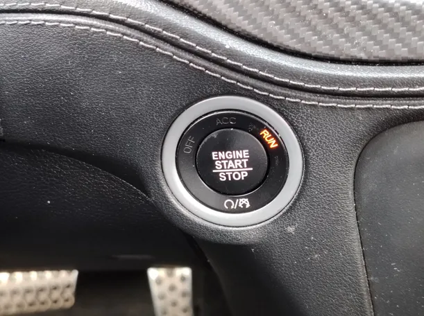 Car image 24