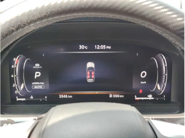 Car image 24