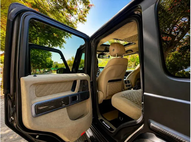 Car image 21
