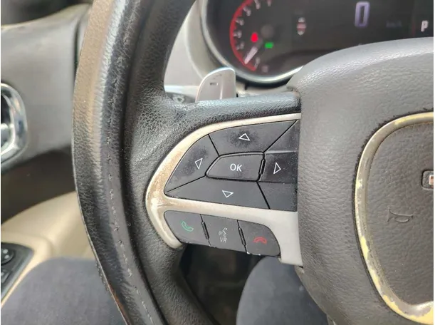 Car image 44