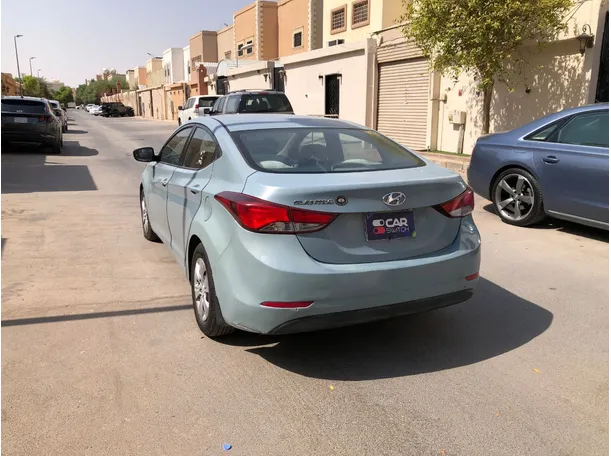 Car image 7