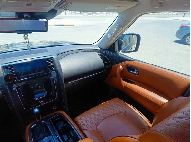 Car image 23