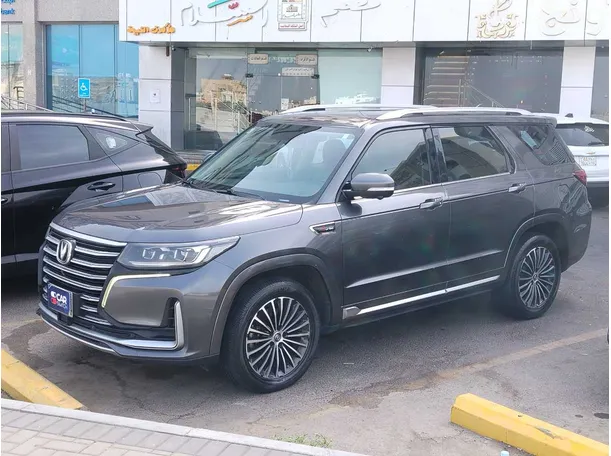 Car image 8