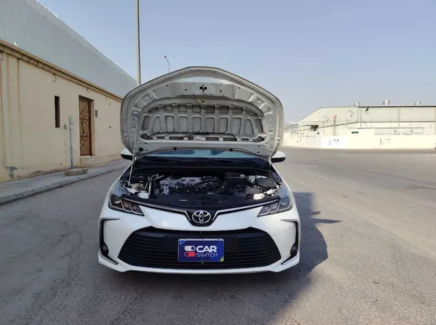 Car image 27