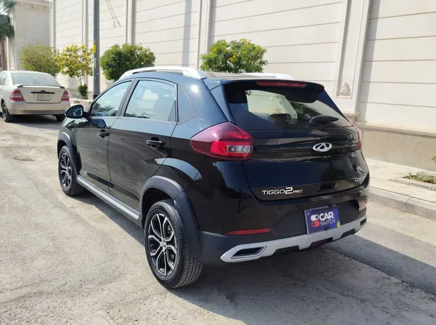 Car image 7
