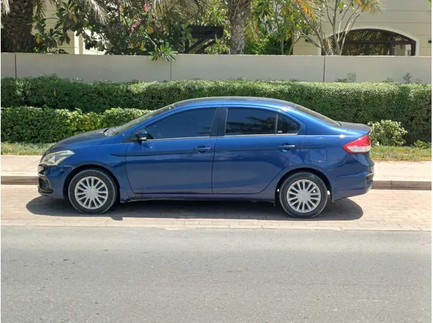 Car image 8