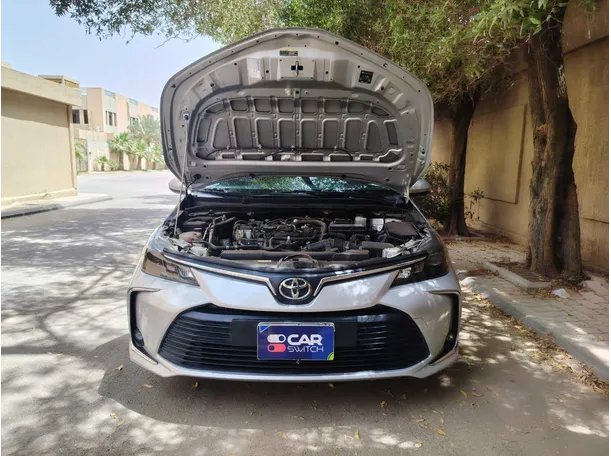 Car image 27