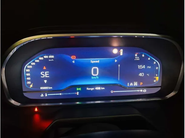 Car image 19