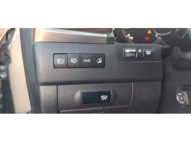 Car image 29