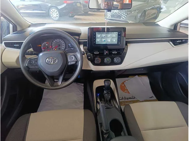 Car image 17