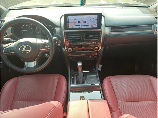 Car image 15