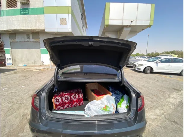 Car image 20
