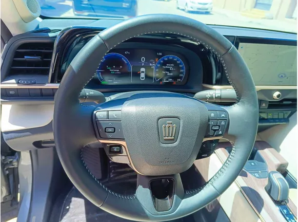 Car image 28