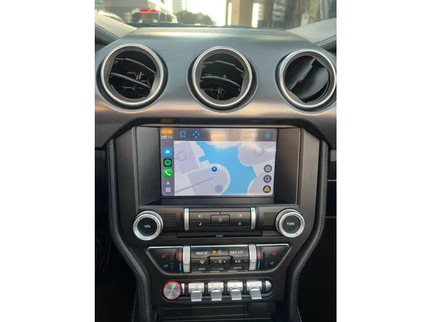 Car image 24