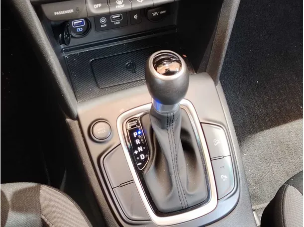 Car image 21